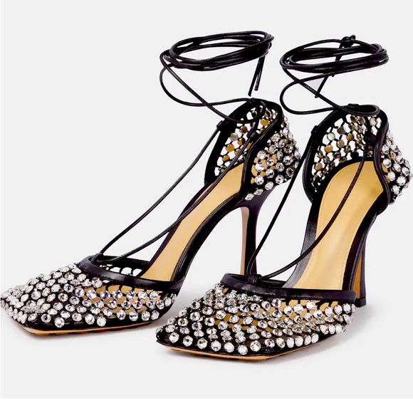 Authentic Botega Veneta crystal shoes - Picture 1 of 4